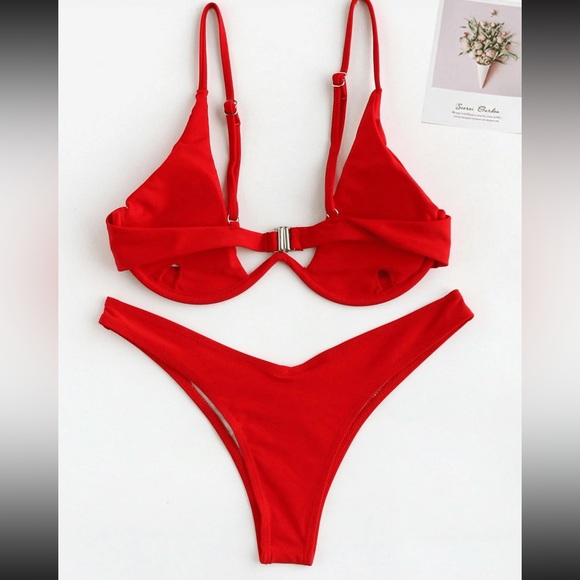 SHEIN Bikini - Picture 2 of 2